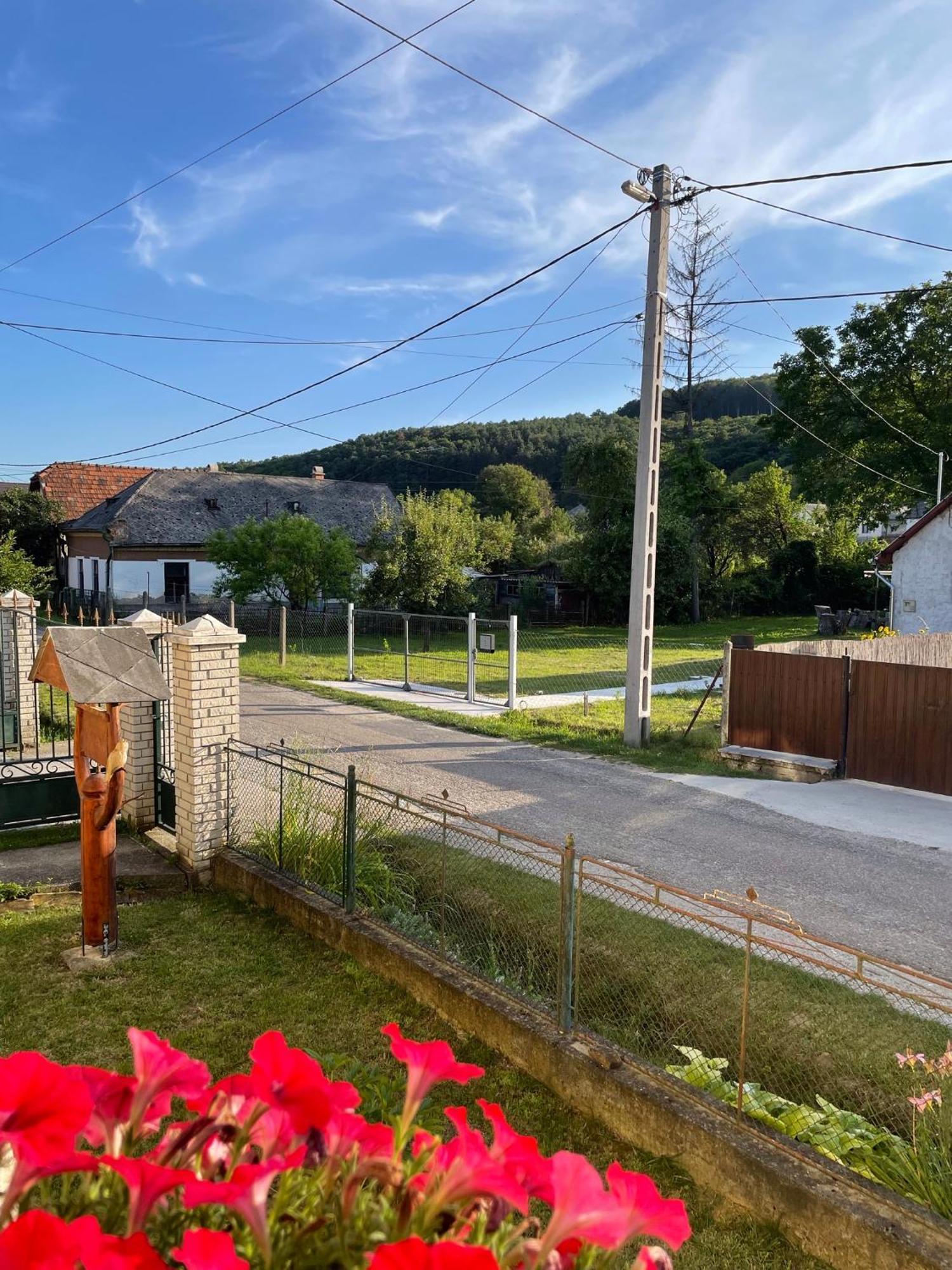 Falubiro Vendeghaza Bekolce Exteriör bild